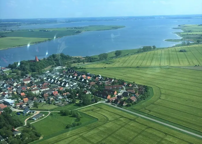 In Apartamento Groß Strömkendorf